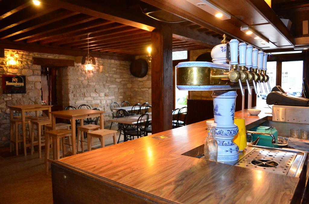 Hotel Auberge Du Lac Marcilly-sur-Tille Esterno foto